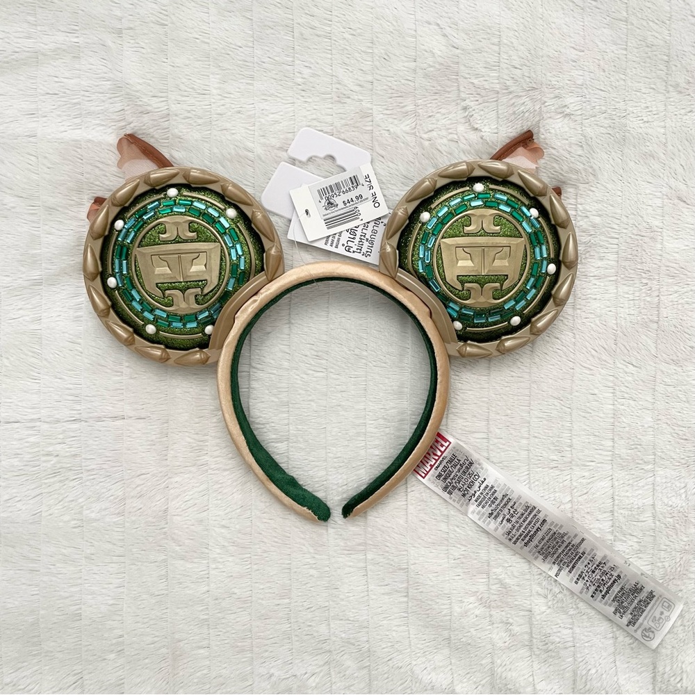 NWT Black Panther Wakanda Forever Minnie Mouse Ears